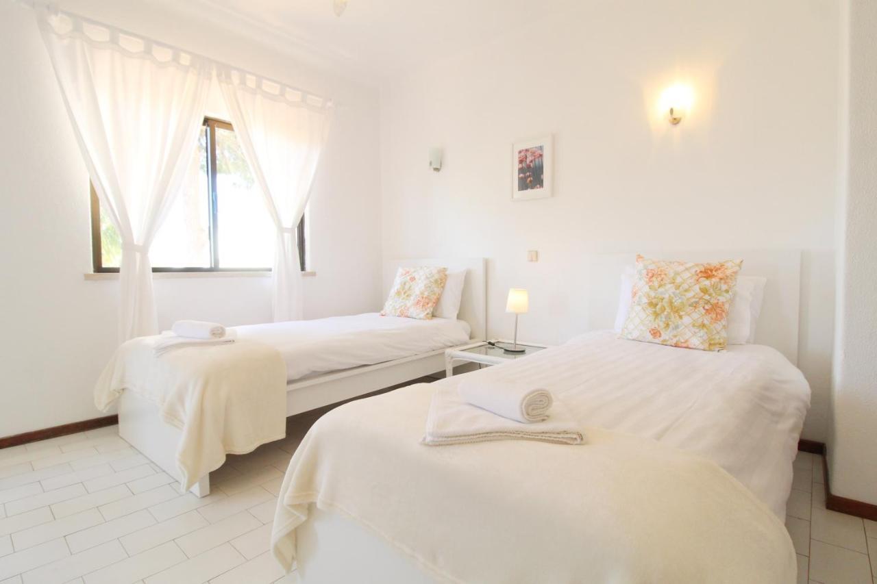 T3 Holiday Cottage Near The Beach | C225 Porches  Εξωτερικό φωτογραφία
