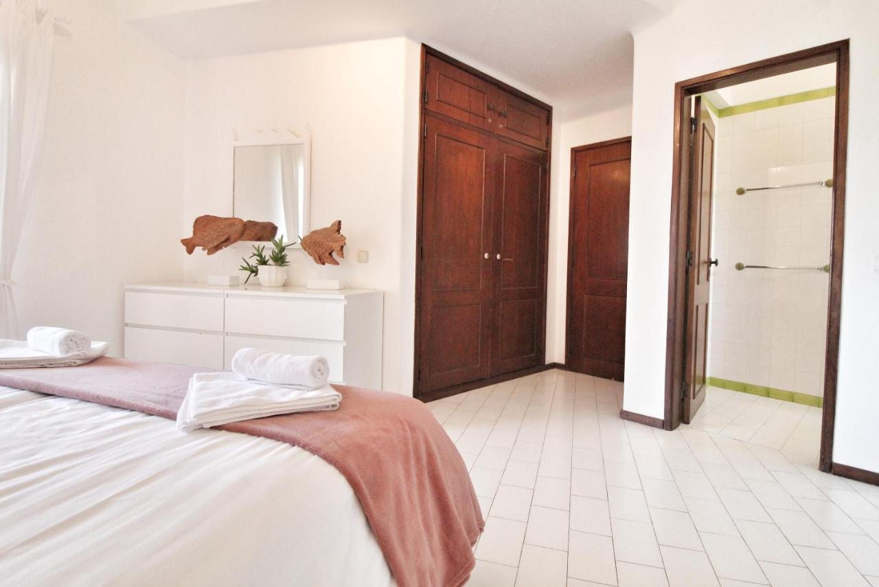 T3 Holiday Cottage Near The Beach | C225 Porches  Εξωτερικό φωτογραφία