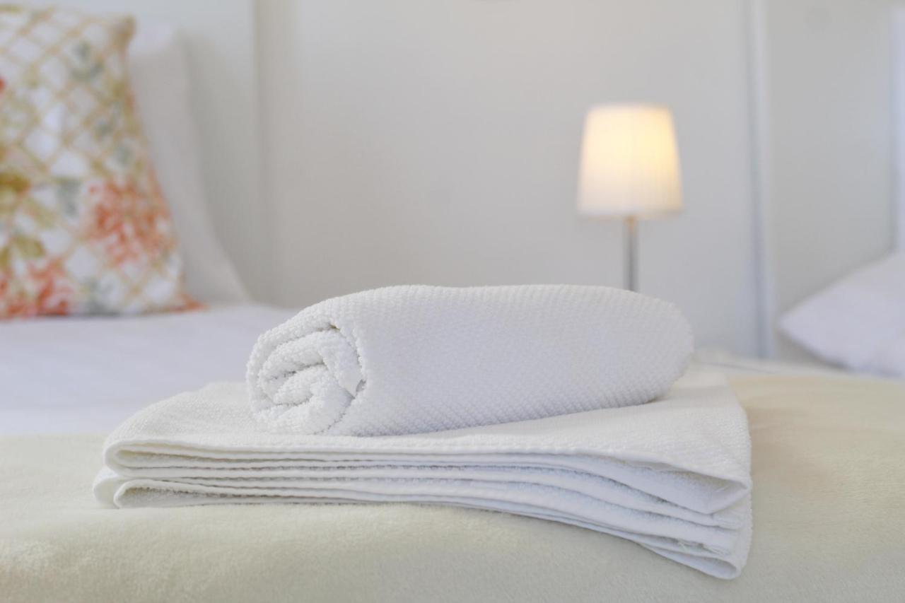 T3 Holiday Cottage Near The Beach | C225 Porches  Εξωτερικό φωτογραφία