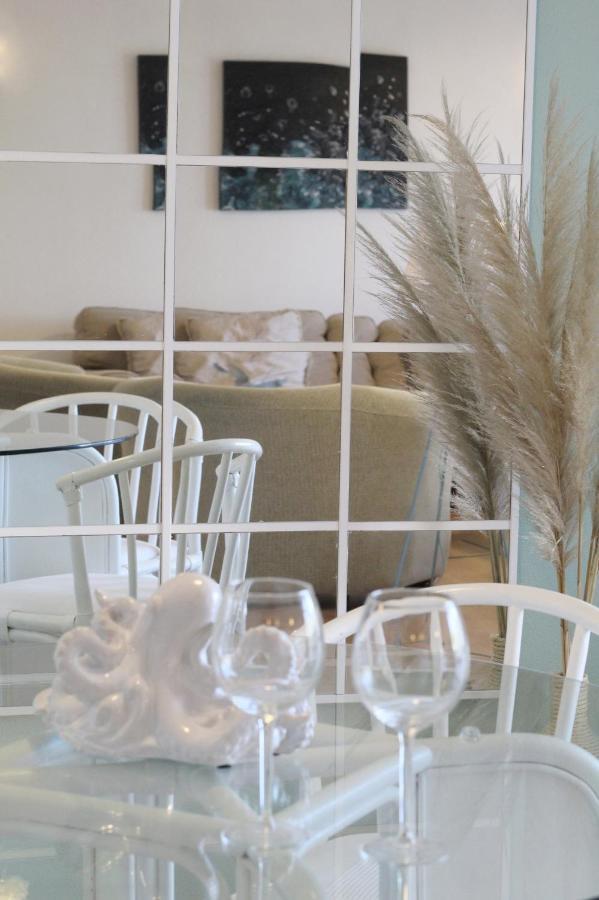 T3 Holiday Cottage Near The Beach | C225 Porches  Εξωτερικό φωτογραφία
